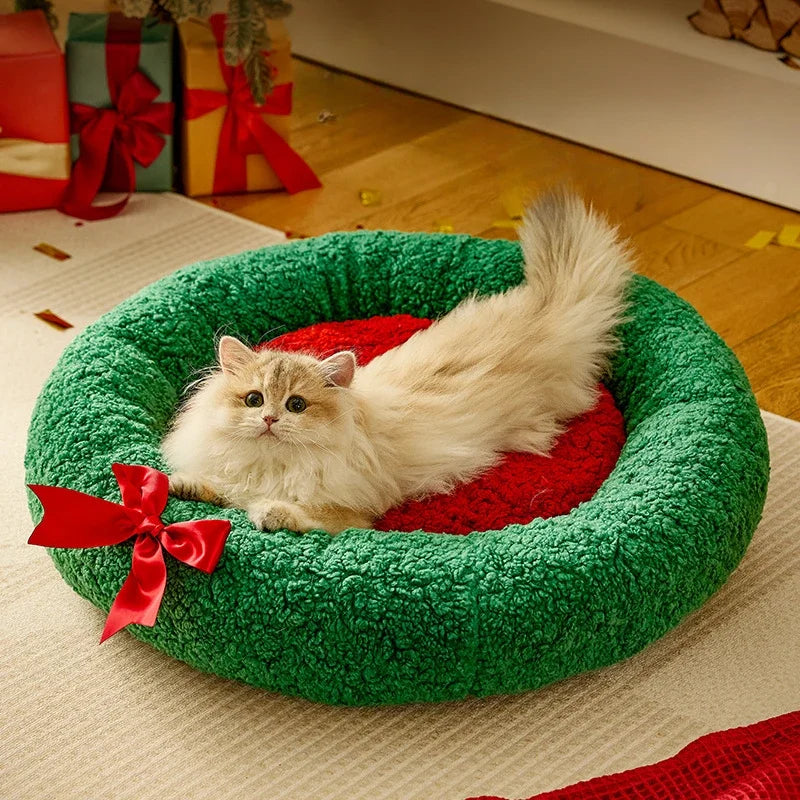 Christmas Tree Triangle Pet Nest